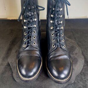 Women's Unbranded, All Leather, 7.5 Vintage Black Leather Lace-up, Kiltie Boots,